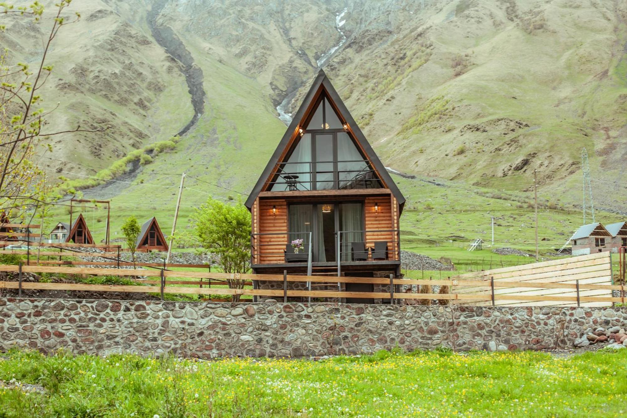 Sunset Cottage Kazbegi Exterior foto