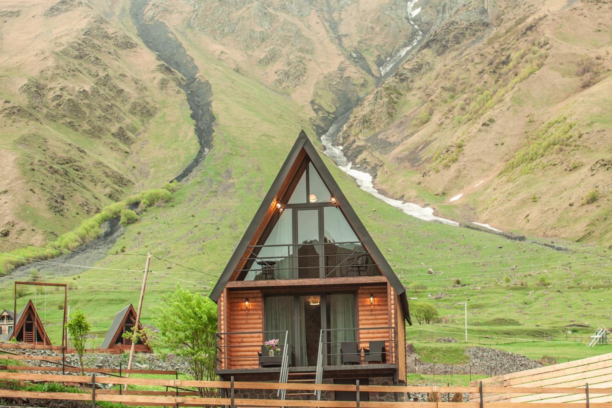 Sunset Cottage Kazbegi Exterior foto